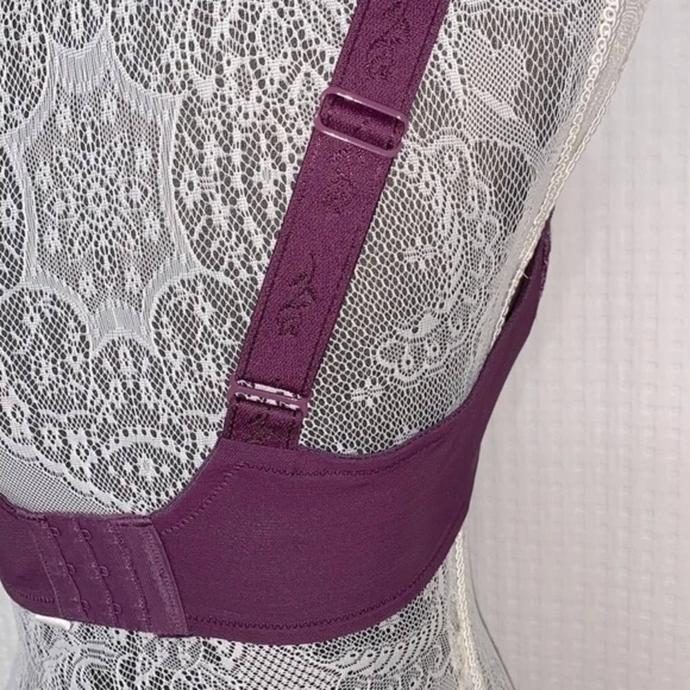 Elila purple/plum color lace underwire bra.  Size 36D. ‎ Adjustable straps.  New